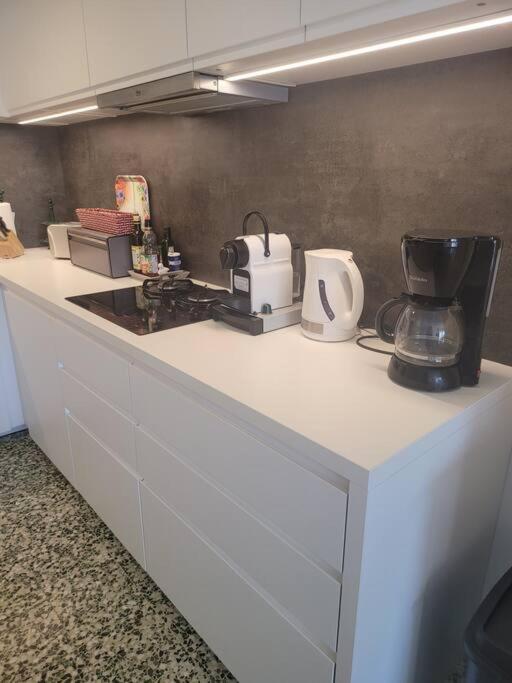 Residence Les Cyclades Le Lavandou Ngoại thất bức ảnh