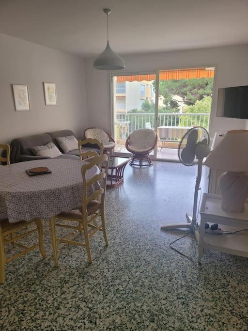 Residence Les Cyclades Le Lavandou Ngoại thất bức ảnh